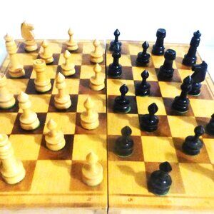 GMS1 - Complete Vintage WOOD CHESS SET Chess Pawn Chess Board Bishop Pawn Queen